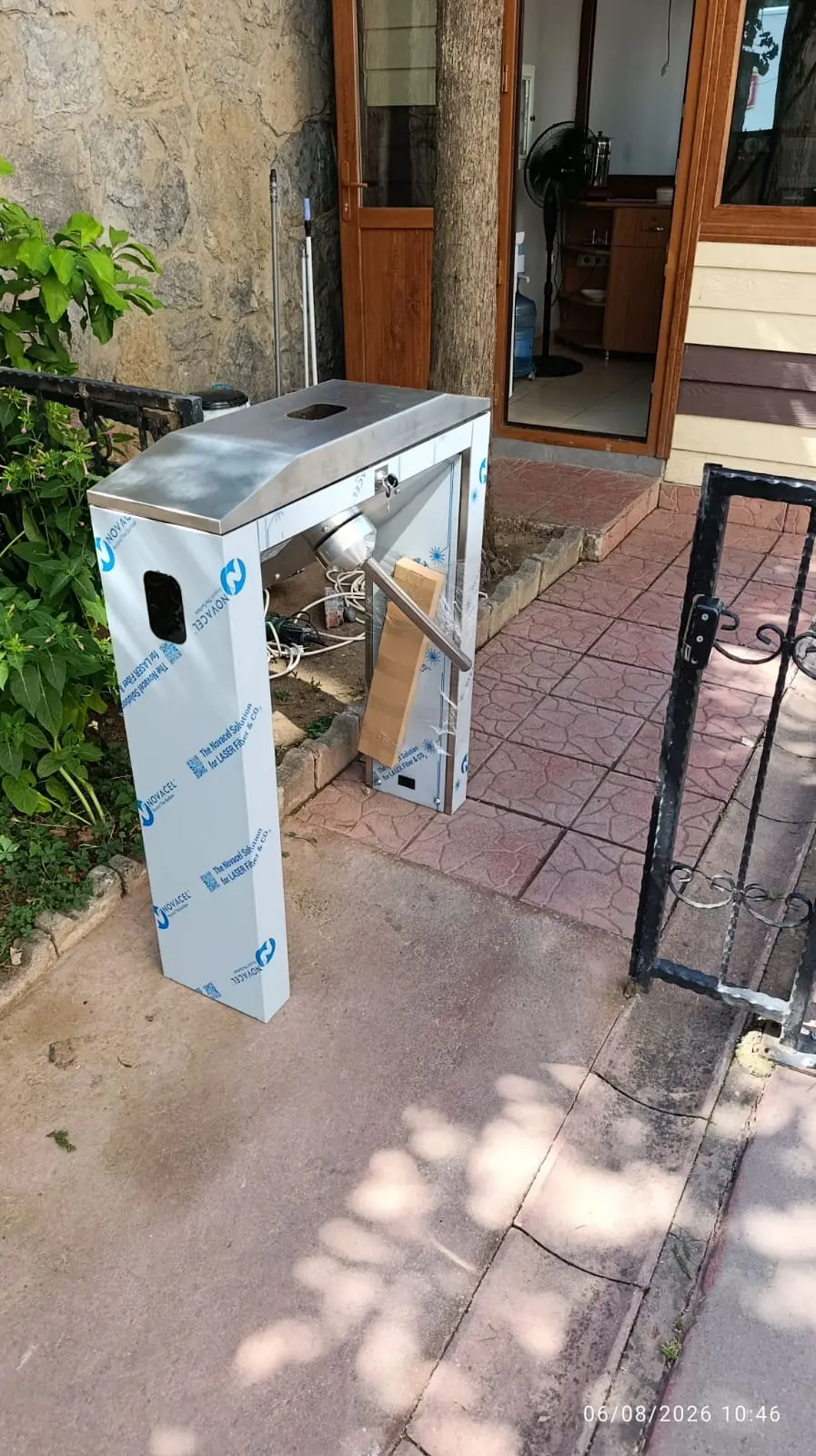 Horan Konut Sitesi girişinde devreye alınan turnike